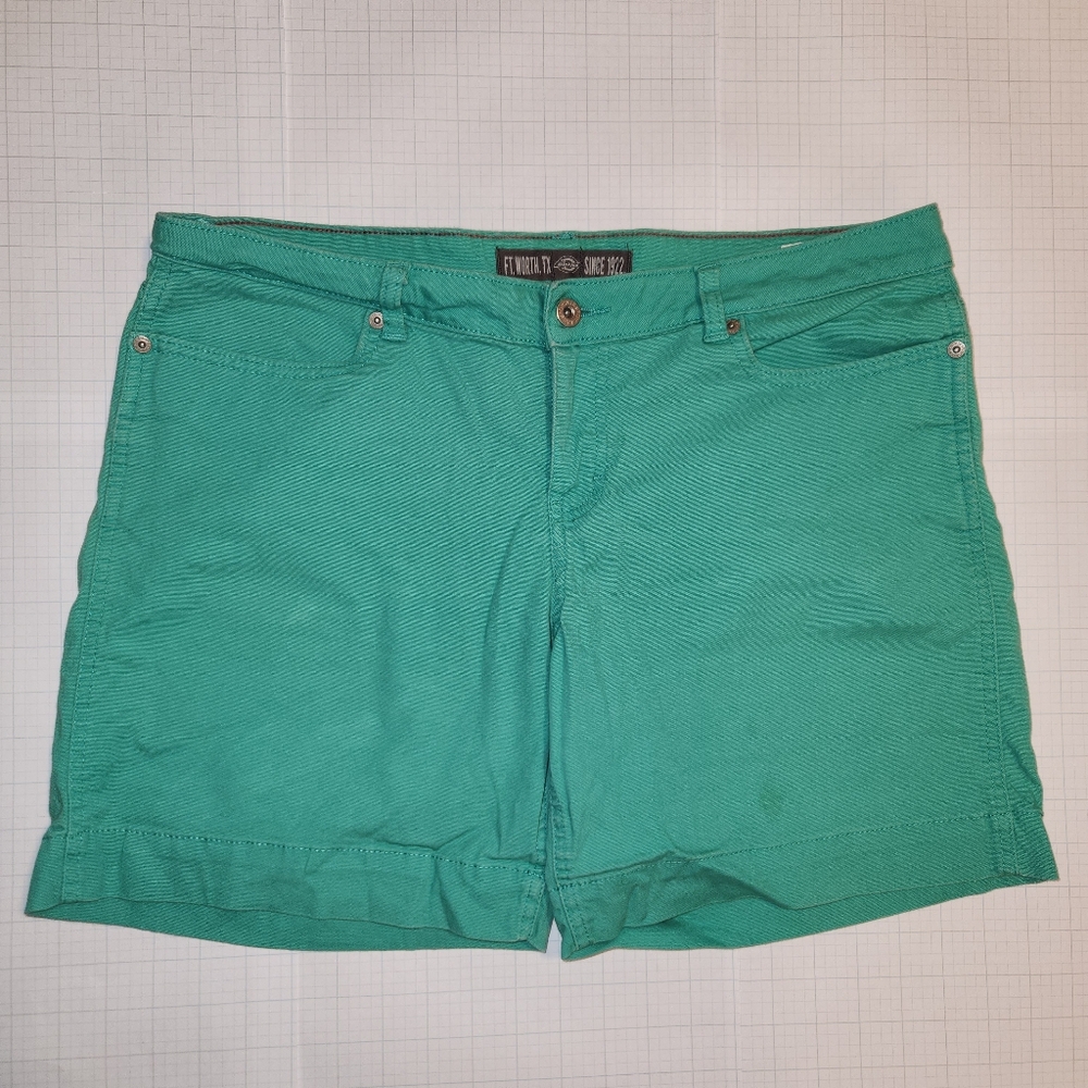 Dickies Women's 7" Green Stretch Canvas Shorts